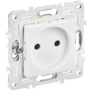 Розетка SKANDY 10А без заземл. без защ. шторок SK-R02W арктич. бел. IEK SK-R10-10-K01